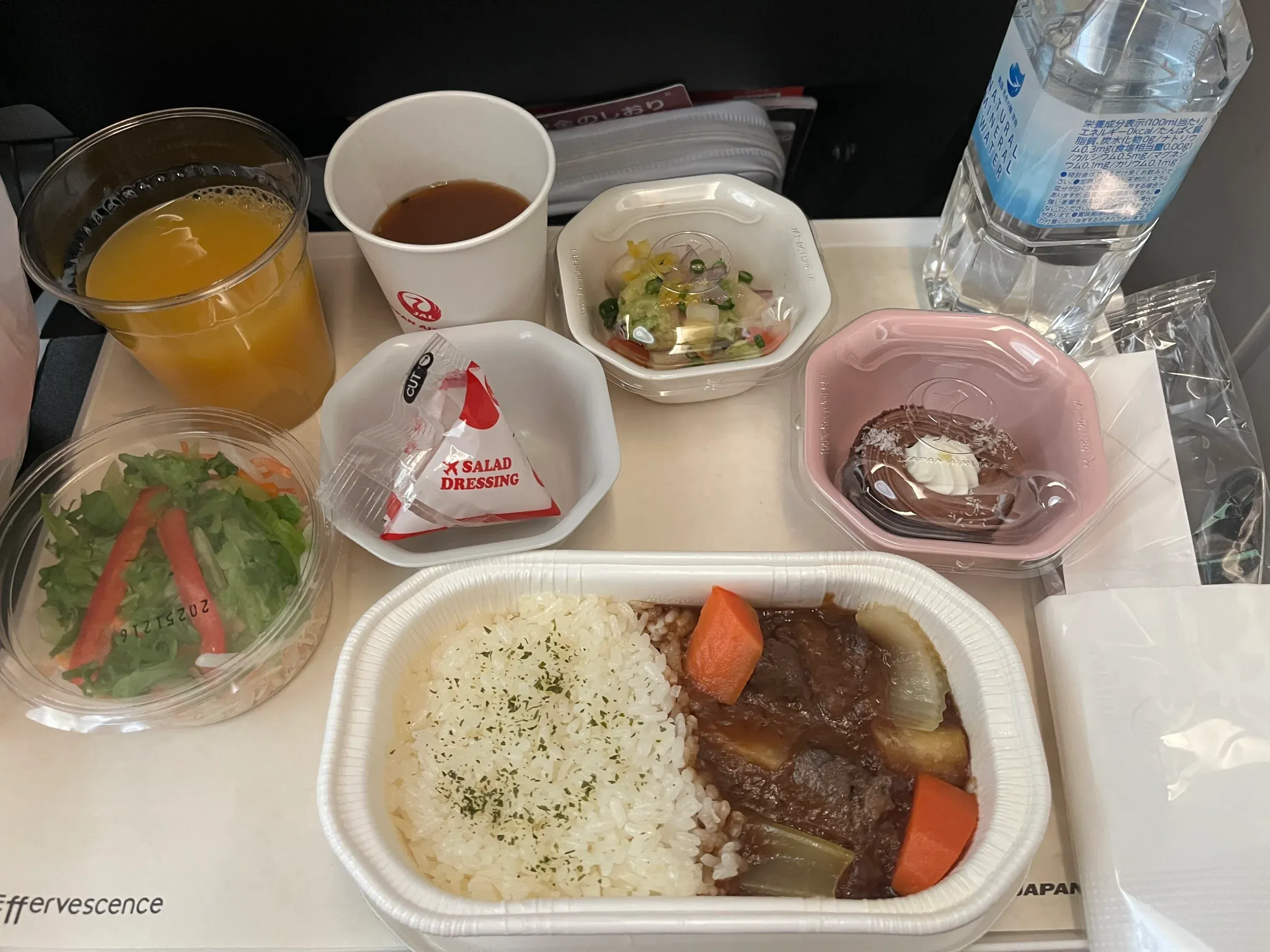 ハワイ行き機内食